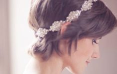 9 Most Beautiful Wedding Hairstyles for Short Hair 341ec585c7fabb4649f756a6845e9e51-235x150