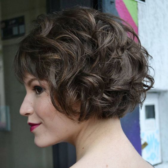 Short Curly Bob Hairstyle with Bangs for Wedding 2