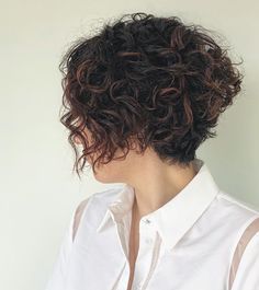 100 Flattering Short Hairstyles for Women Over 50 with Fine Hair Curly-wedge-haircut