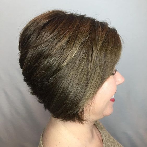 Inverted stacked bob