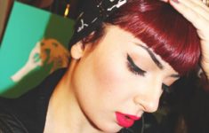 Top 78 Easy Updos for Short Hair to Do Yourself Rockabilly-Bangs-easy-updos-for-short-hair-to-do-yourself-4-235x150