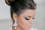 Top Knot Hairstyles For Bridesmaid 5