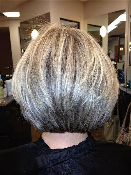 Medium Rounded Bob with Layers - Short Haircut Styles 2021