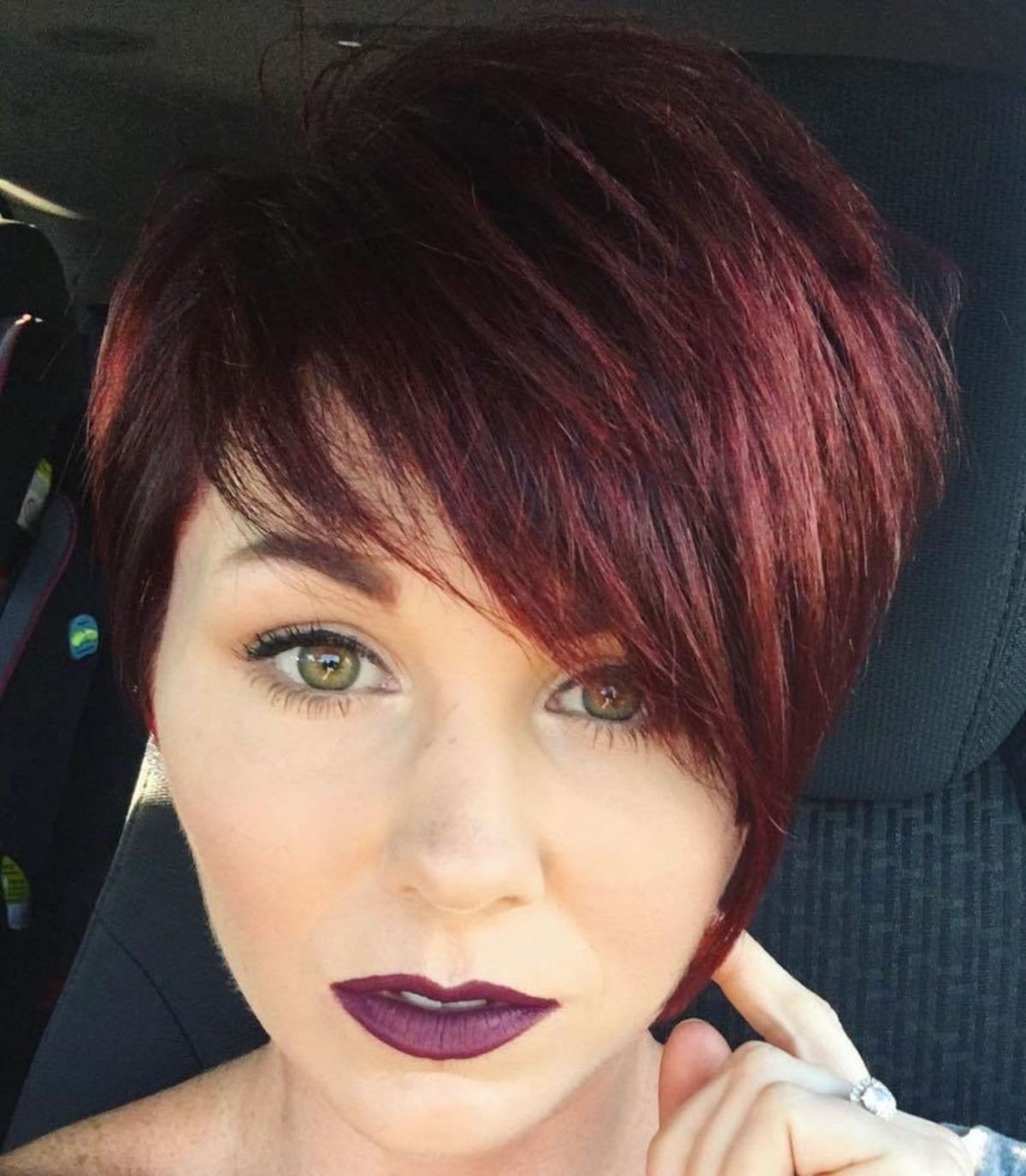 7 Best Pixie Haircuts for Young Women in Any Ocassion 6a4c432ca913cacc89d9c956c32de2c7
