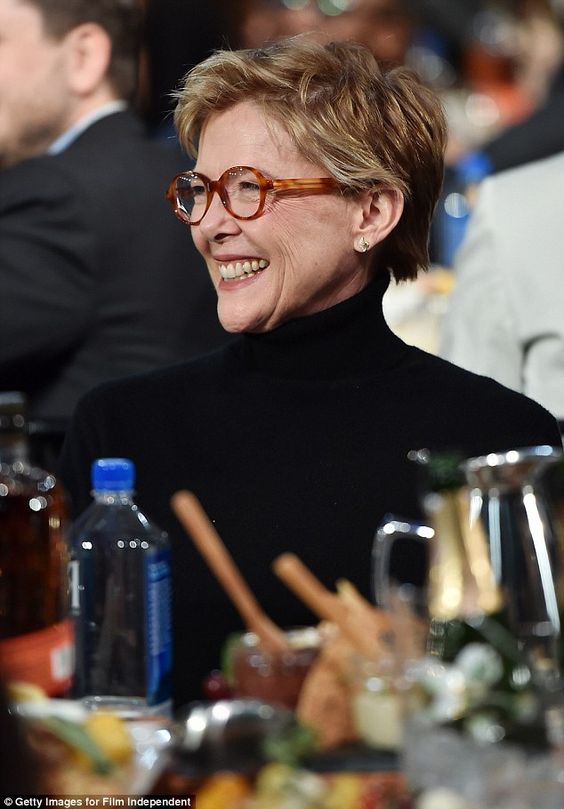 Annette bening short hairstyle 2