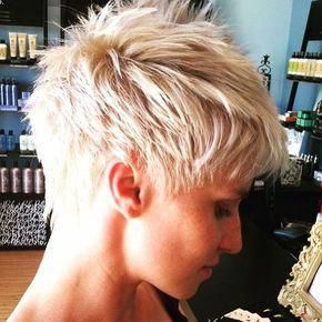 45 Perfect Spiky Hairstyles for Older Women Classic-layered-spiky-pixie