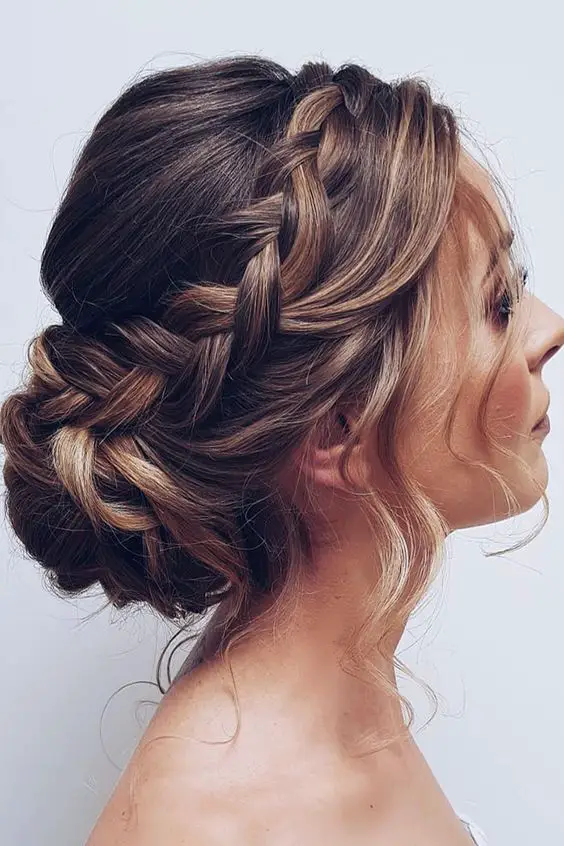 40 Different Types of Wedding Hairstyles that Look Gorgeous