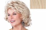 Layered Short Curly Hairstyles 1