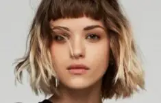 The Best Hairstyles for Women with Short Wavy Hair in 2020 short-bob-with-short-bangs-7-235x150