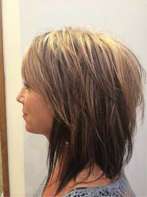 short stacked bob hairstyle 7