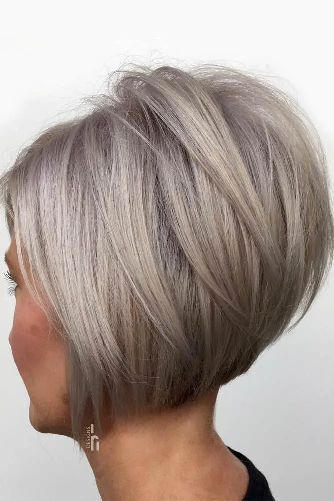 100 Short Haircut Styles for Over 50 Women in 2022 cb8f6984a8396d3ba4f68383a81c1535