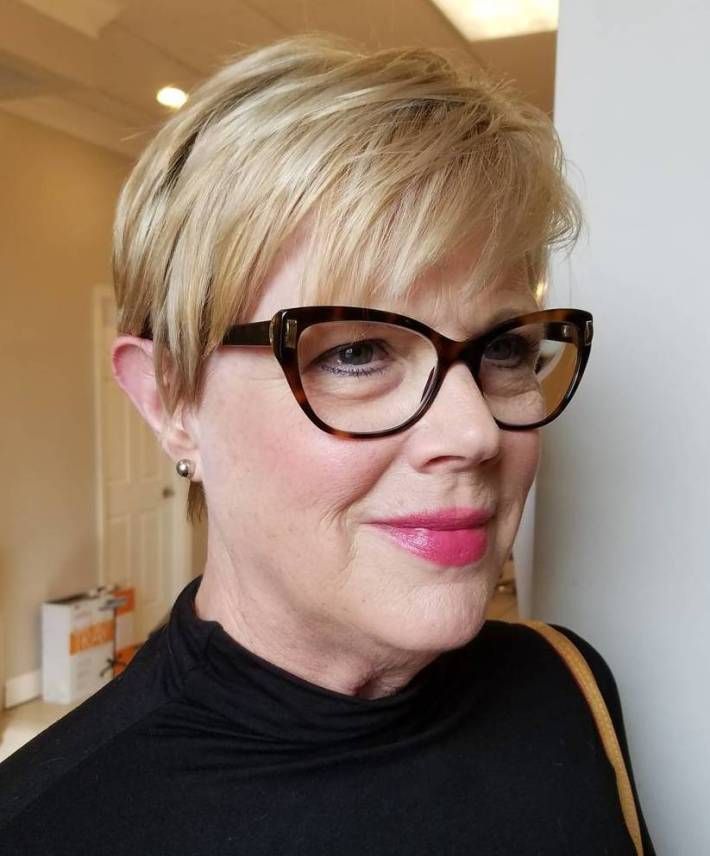 99 Cute Short Haircuts for Women Over 50 (Updated 2021)