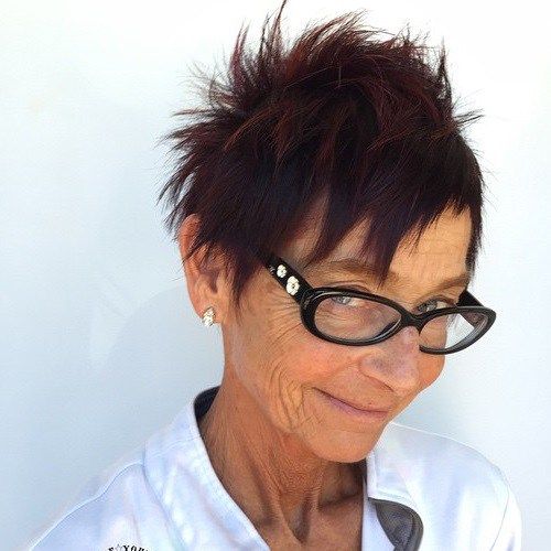 40 Pretty Short Hairstyles for Women Over 50 with Thin Hair that Look Fresh 53a7da499af1b62e9e16e9f0dd0930ba