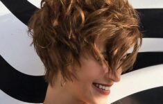 11 Types of Short Wavy Hairstyles for Women Over 50 (Updated 2022) 78759e4ce87536bbb3010b2b249e225e-235x150